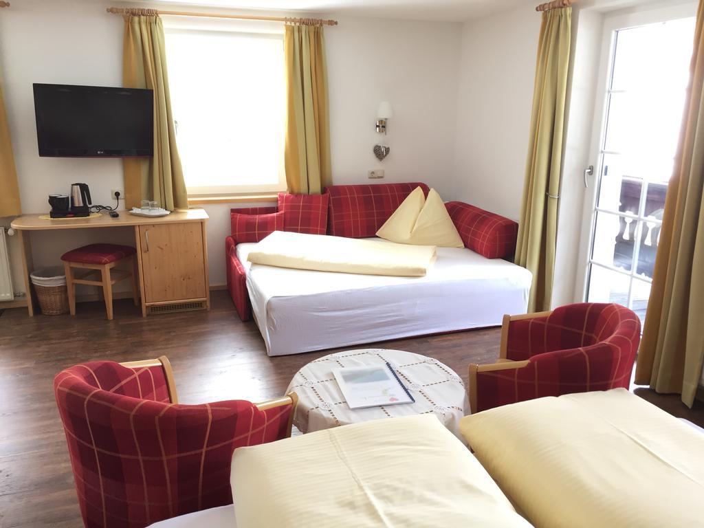 Hotel Garni Gruenmoos Санкт-Якоб-ин-Деферегген Экстерьер фото
